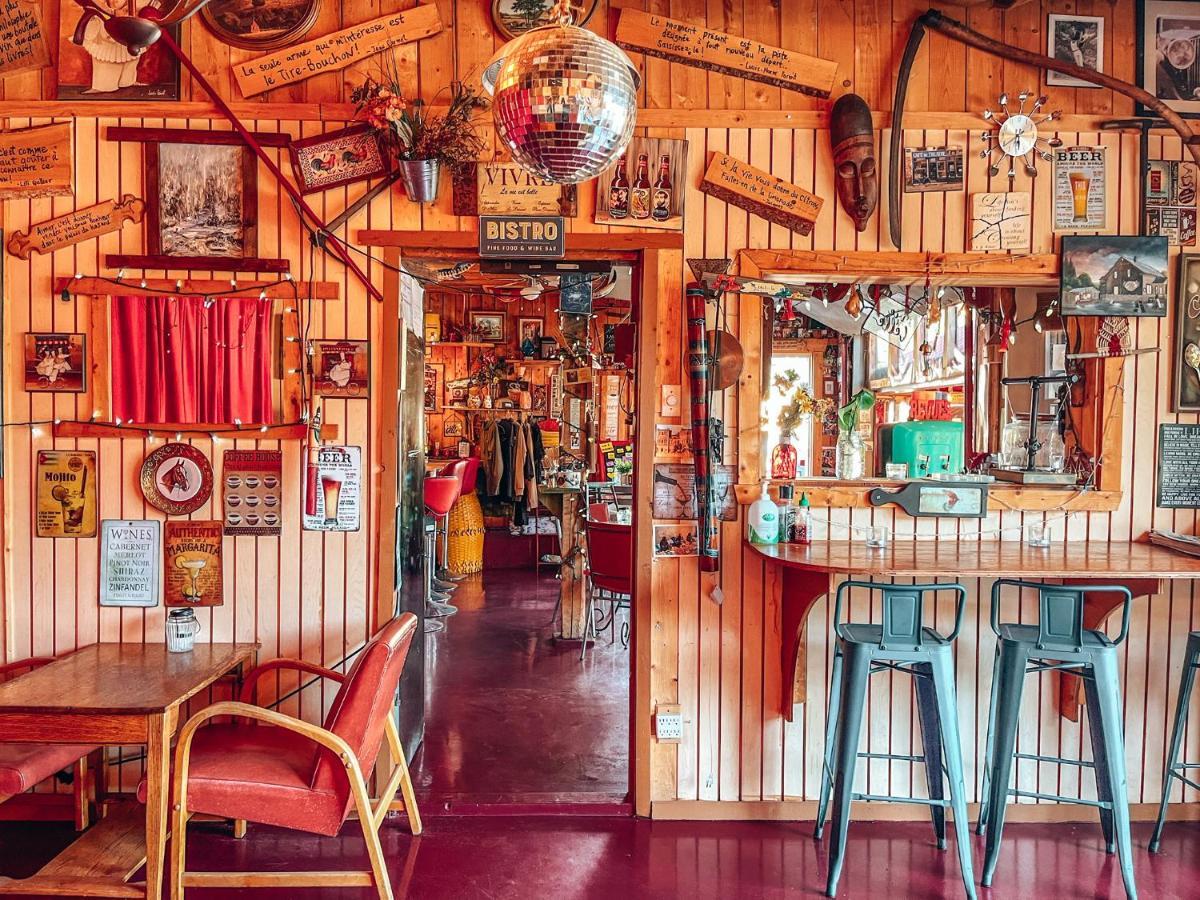 Auberge Mandala サン・マチュー・デュ・パルク エクステリア 写真